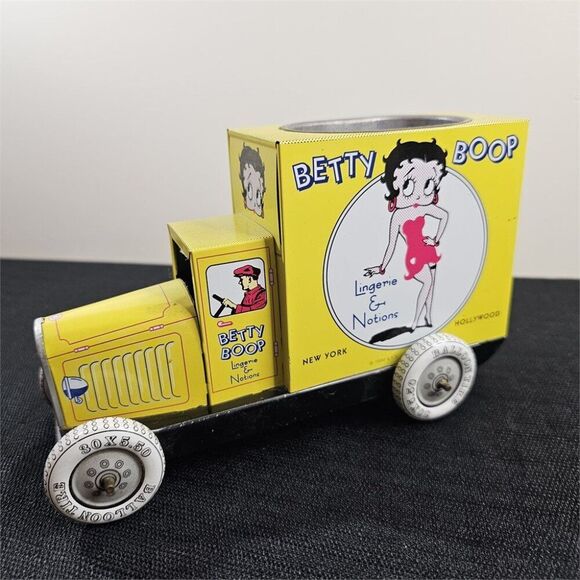 Betty Boop Tin Litho Truck  "Betty Boop's Lingerie & Notions" - Picture 1 of 5